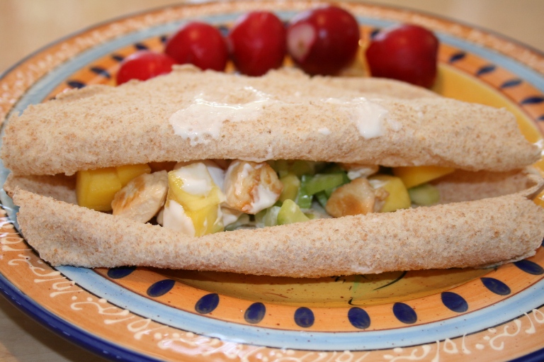 Pita  La Salade De Poulet Et Mangue