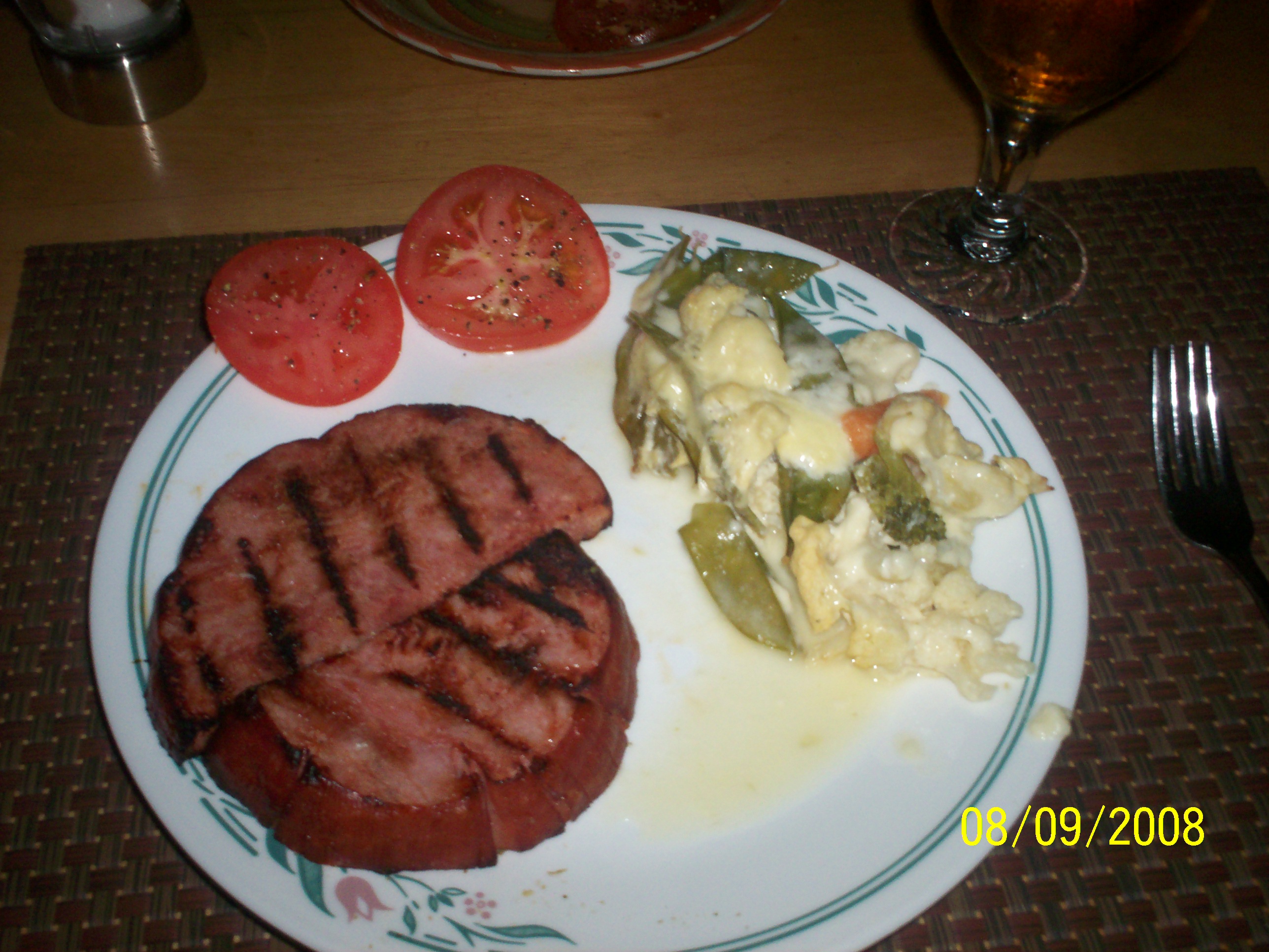 Jambon Sur Le Bbq Avec Lgumes Gratins