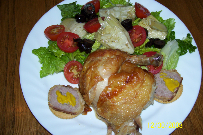 Salade,poulet,saucisson