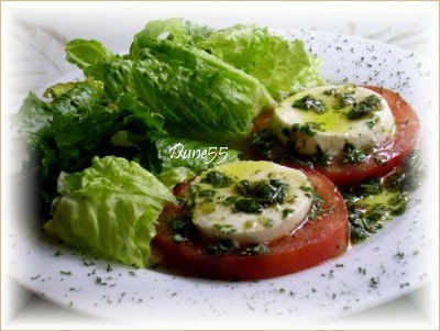 ~ Tomates Bocconcini Avec Vinaigrette Huile D''olive Et Basilic ~