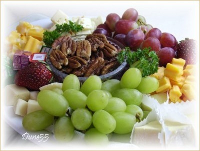 ~ Plateau De Fromages Et Fruits ~