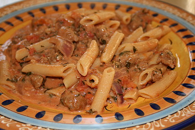 Penne dans une sauce crmeuse avec saucisse italiennes de Mari12